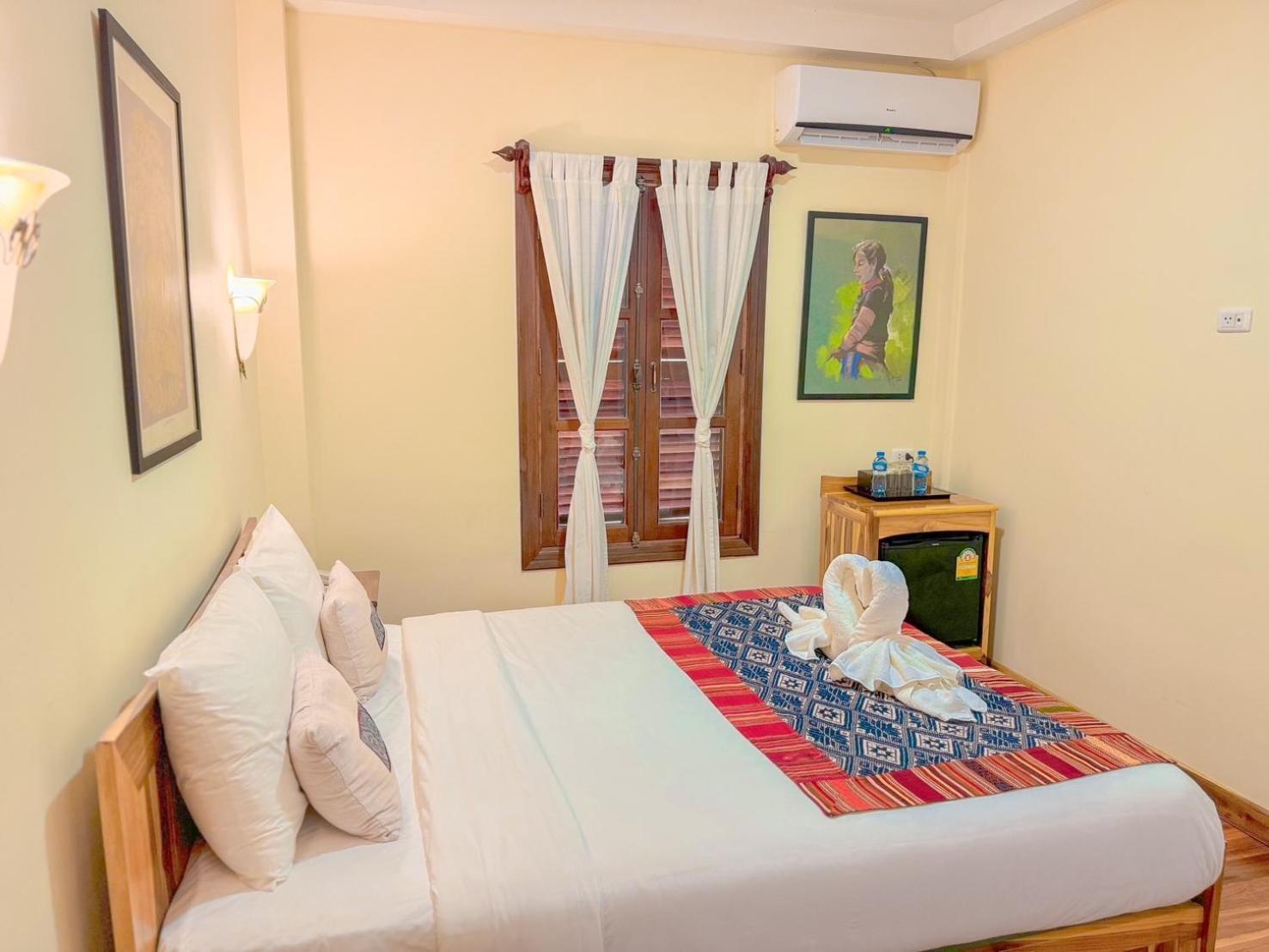 Luang Phasouk Hotel 루앙프라방 외부 사진