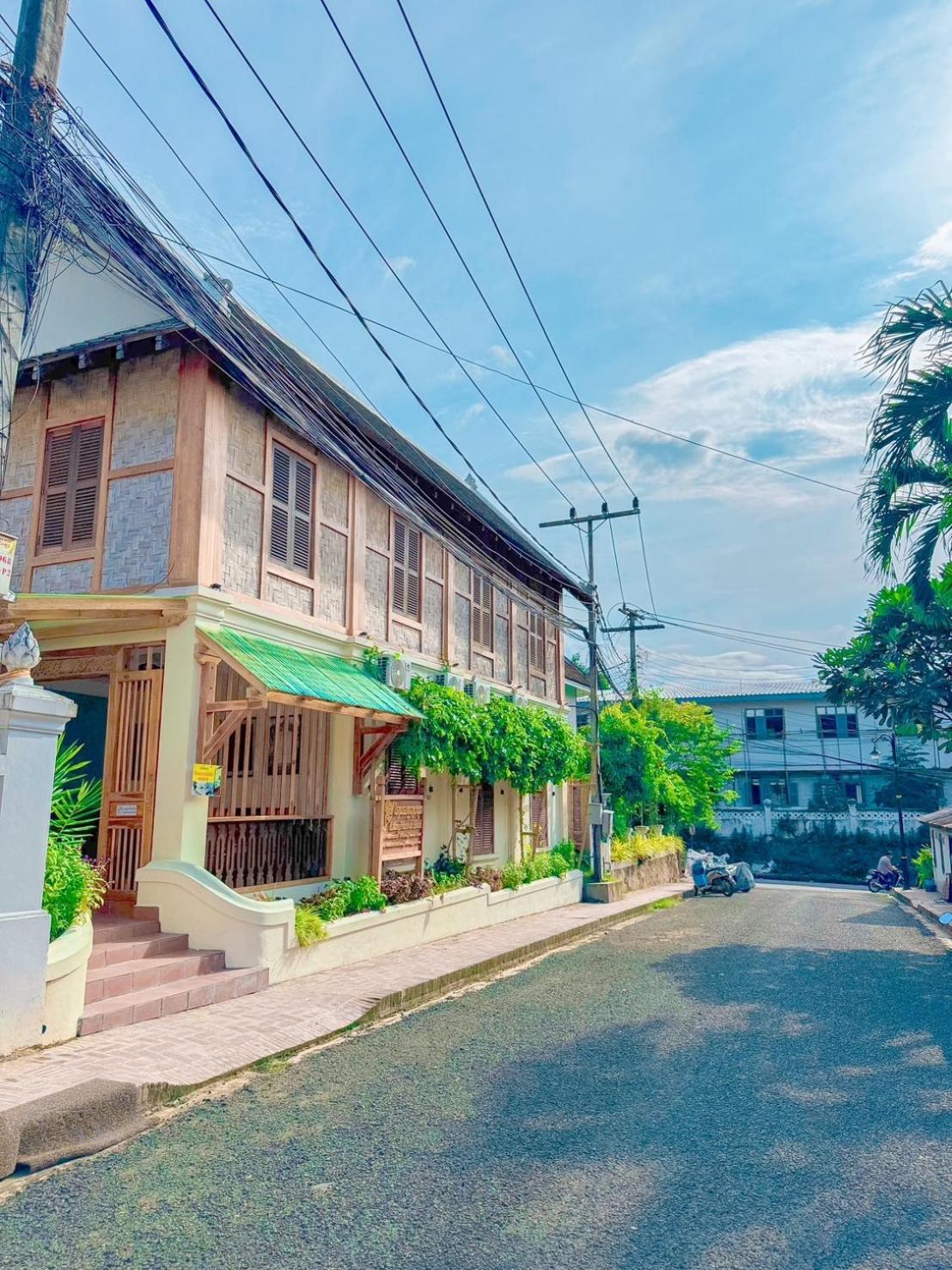 Luang Phasouk Hotel 루앙프라방 외부 사진